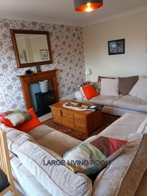 Harlech/Huge Three Bedroom/Best Location Llanbedr  Luaran gambar